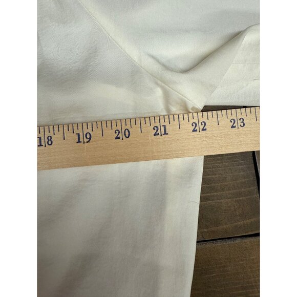 Banana Republic Crepe Volume-Sleeve Blouse Medium Petite - Picture 9 of 10